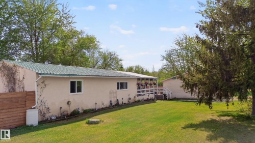 5007 51 Avenue, Egremont, AB - Outdoor