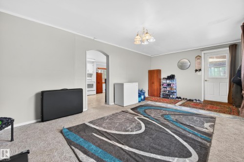 5007 51 Avenue, Egremont, AB - Indoor Photo Showing Other Room