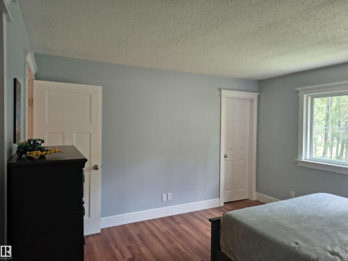 1, 49321 Range Road 72, Rural Brazeau County, AB - Indoor Photo Showing Bedroom