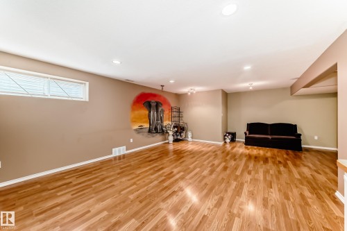 40 Heritage Crescent, Stony Plain, AB - Indoor