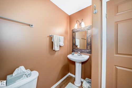 40 Heritage Crescent, Stony Plain, AB - Indoor Photo Showing Bathroom