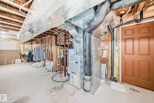 40 Heritage Crescent, Stony Plain, AB - Indoor Photo Showing Basement