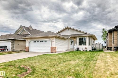 40 Heritage Crescent, Stony Plain, AB - Outdoor With Facade