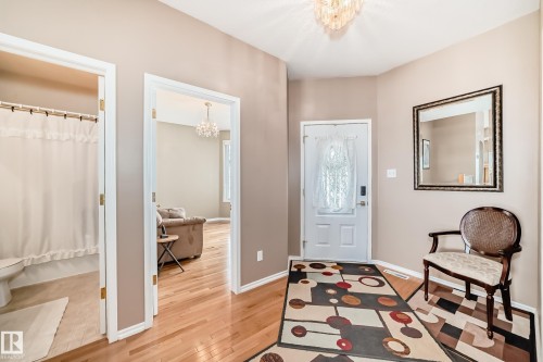 40 Heritage Crescent, Stony Plain, AB - Indoor Photo Showing Other Room