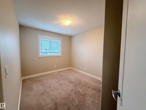 Second bedroom - 3027 26 Avenue Nw, Edmonton, AB 