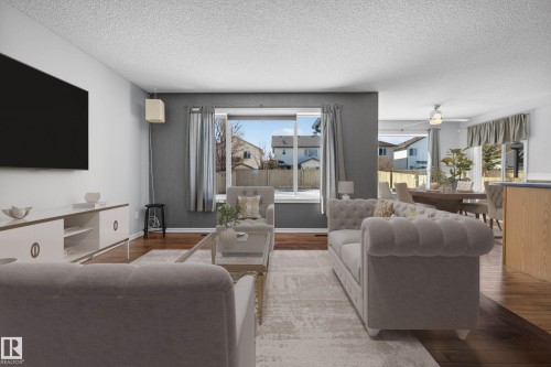 8915 7 Avenue, Edmonton, AB 