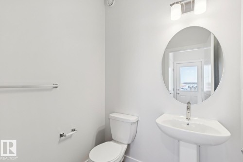 1081 Berg Place, Leduc, AB - Indoor Photo Showing Bathroom