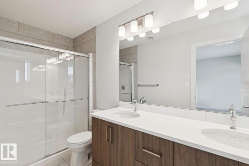 1081 Berg Place, Leduc, AB - Indoor Photo Showing Bathroom