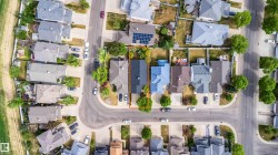 Residential neighborhood featuring a curved street design - 