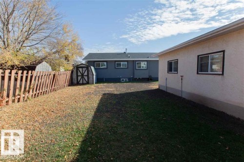 17208 106 Street, Edmonton, AB - Outdoor