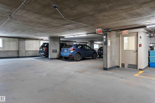 #902 9939 109 St Nw, Edmonton, AB - Indoor Photo Showing Garage