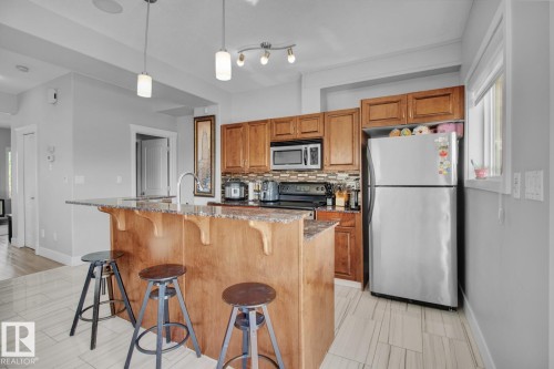 29 13215 153 Avenue, Edmonton, AB - Indoor Photo Showing Kitchen