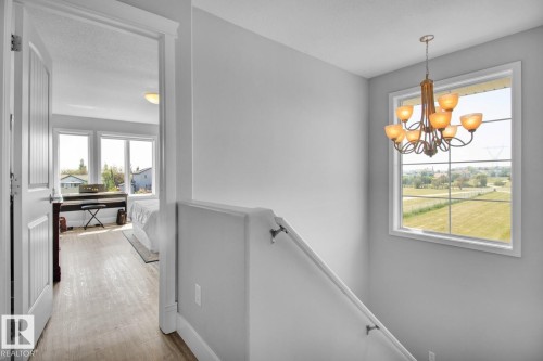 29 13215 153 Avenue, Edmonton, AB - Indoor Photo Showing Other Room