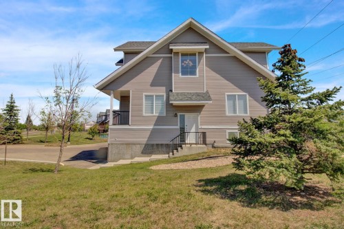 29 13215 153 Avenue, Edmonton, AB - Outdoor
