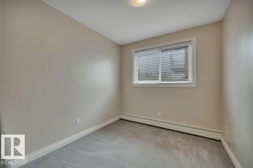 304 10320 113 Street, Edmonton, AB - Indoor Photo Showing Other Room