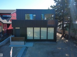 8815 142 Street NW  Edmonton, AB T5S 2H6