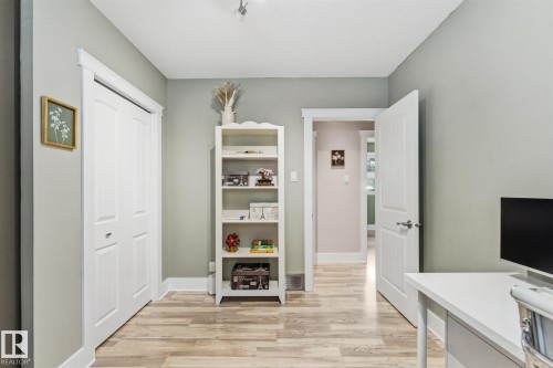 5400 49 Street, Stony Plain, AB - Indoor