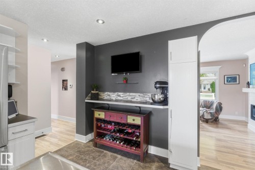 5400 49 Street, Stony Plain, AB - Indoor