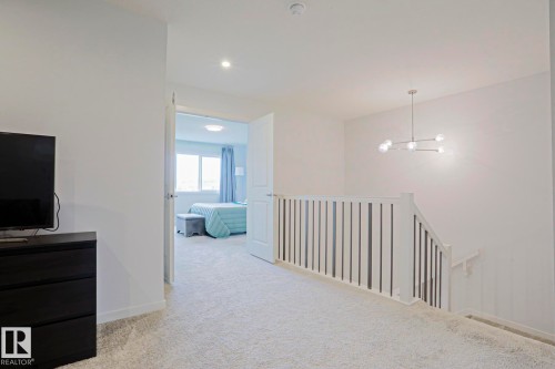 28 Rosewood Way, St. Albert, AB - Indoor Photo Showing Other Room
