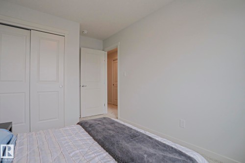 28 Rosewood Way, St. Albert, AB - Indoor Photo Showing Bedroom