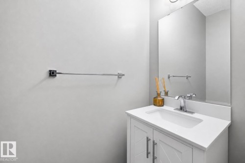 153 Sturtz Bend, Leduc, AB - Indoor Photo Showing Bathroom