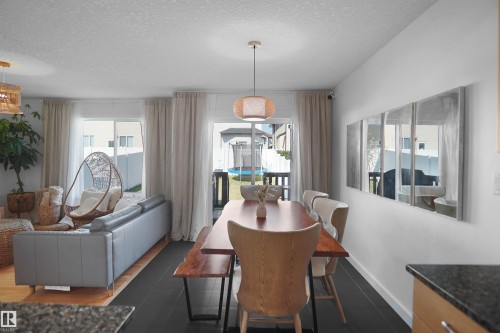 16804 53 Street, Edmonton, AB - Indoor Photo Showing Dining Room
