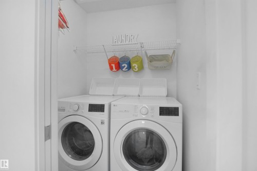 16804 53 Street, Edmonton, AB - Indoor Photo Showing Laundry Room