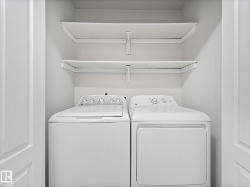 173 Castle Drive, Edmonton, AB - Indoor Photo Showing Laundry Room