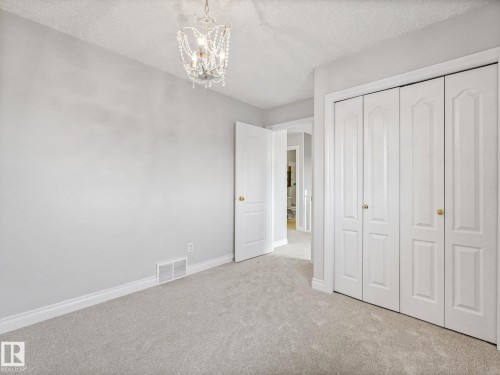 173 Castle Drive, Edmonton, AB - Indoor Photo Showing Other Room