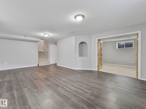 173 Castle Drive, Edmonton, AB - Indoor Photo Showing Other Room