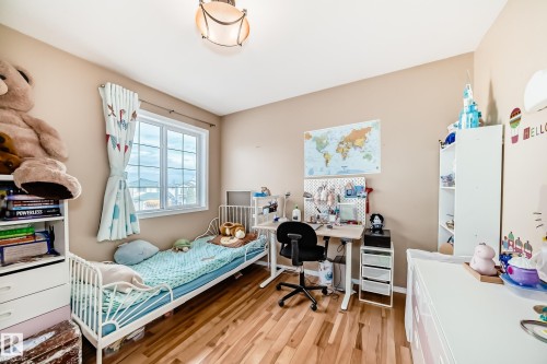 1815 36 Avenue, Edmonton, AB - Indoor