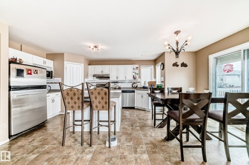 1815 36 Avenue, Edmonton, AB - Indoor