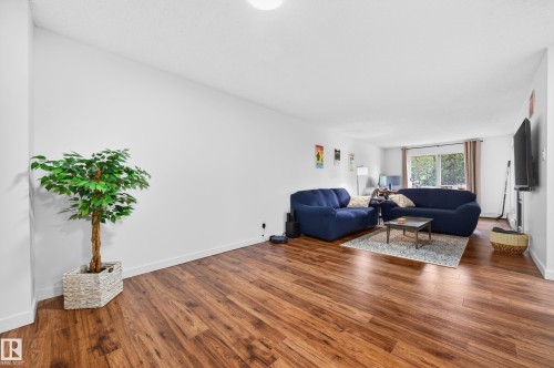 312 14811 51 Avenue, Edmonton, AB - Indoor Photo Showing Other Room