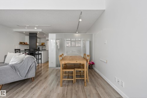 302 10148 118 Street, Edmonton, AB - Indoor Photo Showing Other Room