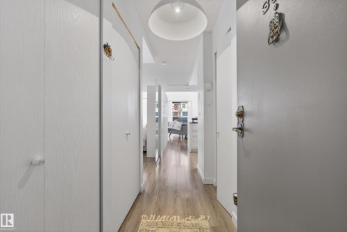 302 10148 118 Street, Edmonton, AB - Indoor Photo Showing Other Room