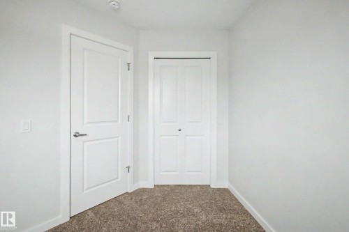 21120 25 Ave Nw, Edmonton, AB - Indoor