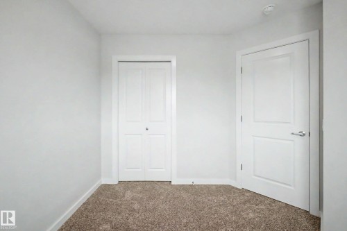 21120 25 Ave Nw, Edmonton, AB - Indoor Photo Showing Other Room