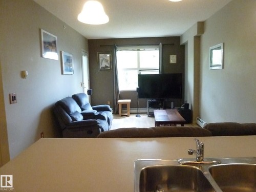 1-104 4245 139 Avenue, Edmonton, AB - Indoor