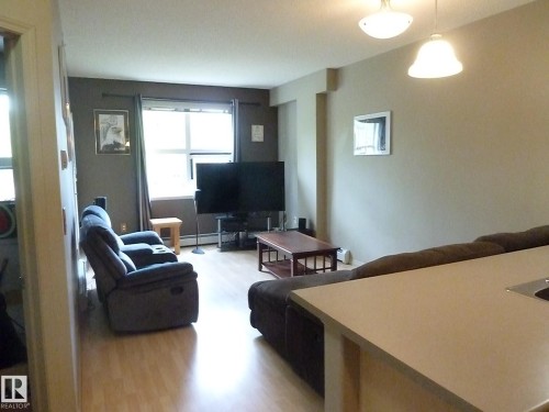 1-104 4245 139 Avenue, Edmonton, AB - Indoor Photo Showing Living Room