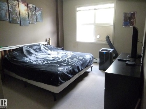 1-104 4245 139 Avenue, Edmonton, AB - Indoor Photo Showing Bedroom