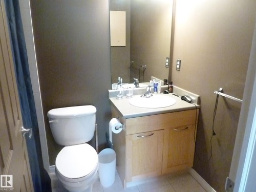 1-104 4245 139 Avenue, Edmonton, AB - Indoor Photo Showing Bathroom