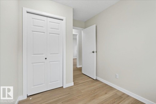 1815 42 Street, Edmonton, AB - Indoor Photo Showing Other Room