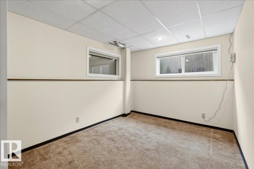 1815 42 Street, Edmonton, AB - Indoor Photo Showing Other Room