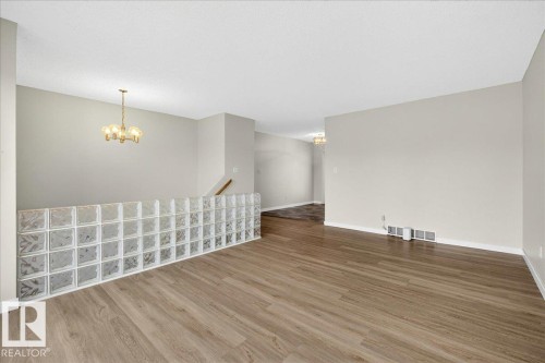 1815 42 Street, Edmonton, AB - Indoor Photo Showing Other Room