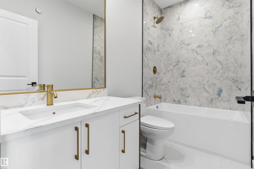 18 Meadowgrove Landing, Spruce Grove, AB - Indoor Photo Showing Bathroom