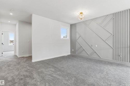 18 Meadowgrove Landing, Spruce Grove, AB - Indoor Photo Showing Other Room