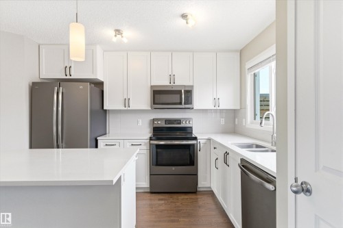 2241 Price Lane, Edmonton, AB - Indoor Photo Showing Kitchen With Stainless Steel Kitchen With Double Sink