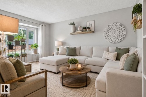 5511 51 Avenue, Beaumont, AB - Indoor Photo Showing Living Room