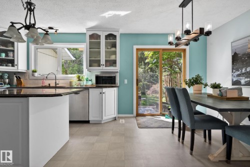 5511 51 Avenue, Beaumont, AB - Indoor Photo Showing Dining Room