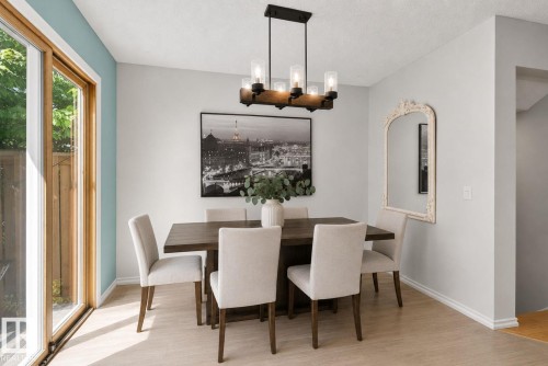 5511 51 Avenue, Beaumont, AB - Indoor Photo Showing Dining Room